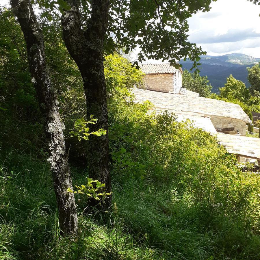 Les Vignes De La Tour Saint-Blaise Trigance Eksteriør billede